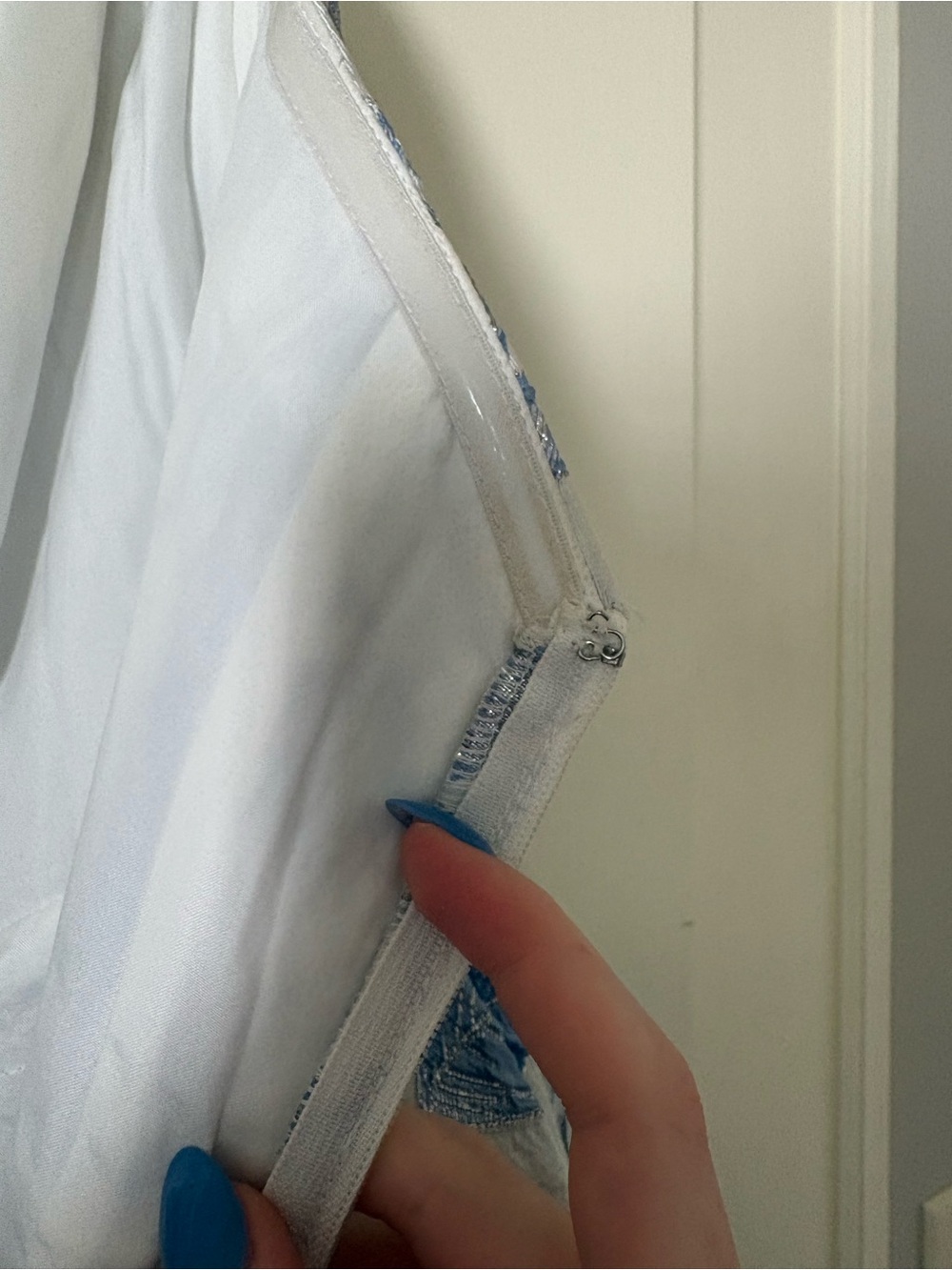 Sherri Hill Blue and White brocade homecoming dress size 0 - Picture 5 of 7